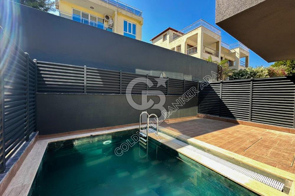 Kuşadası Marina'da Müstakil havuzlu lüks 1+1 Kiralık Daire