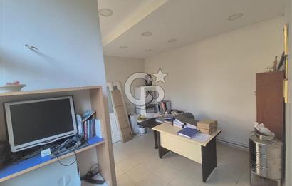 Balçova 3 Nolu Aile Sağlığı Merkezi Karşısında 50 m2 Dükkan