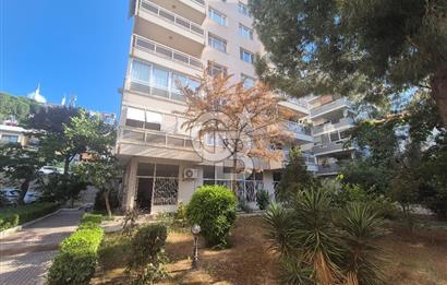 Balçova 3 Nolu Aile Sağlığı Merkezi Karşısında 50 m2 Dükkan
