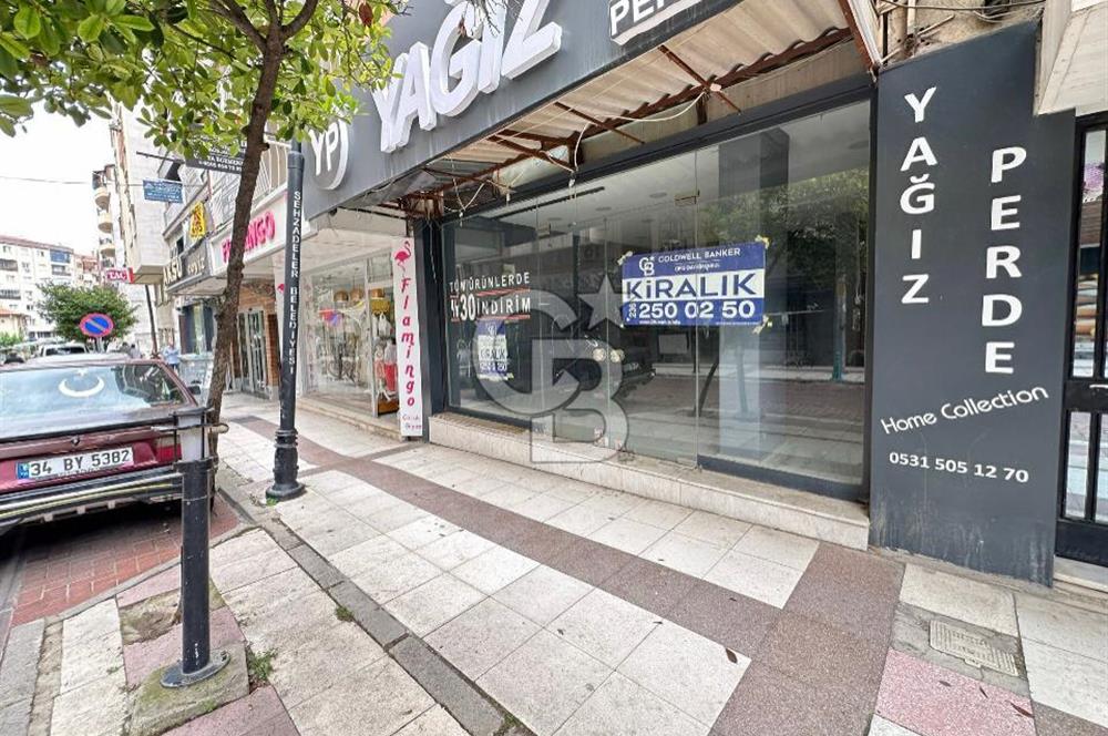 Manisa 1.Anafartalar'da Kiralık 325 m2 Batarlı İşyeri & Dükkan