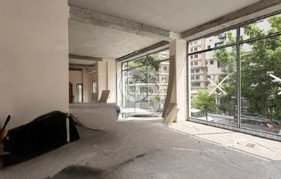 BAĞDAT CADDESİNDE ÖN KULLANIMLI KİRALIK DÜKKAN