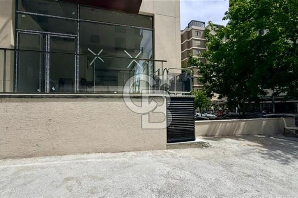 BAĞDAT CADDESİNDE ÖN KULLANIMLI KİRALIK DÜKKAN