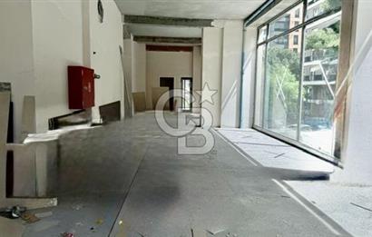 BAĞDAT CADDESİNDE ÖN KULLANIMLI KİRALIK DÜKKAN
