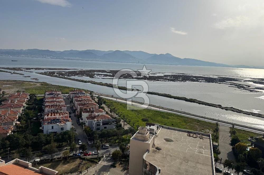 Mavişehir Albatrosta Tüm Odaları Deniz Manzaralı Yenilenmiş 2+1
