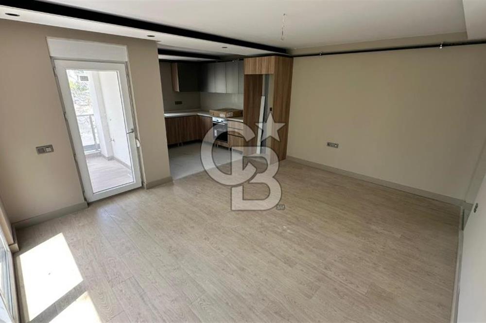Konyaaltı Liman'da Sıfır, Havuzlu, Yerden Isıtmalı 2+1 Daire