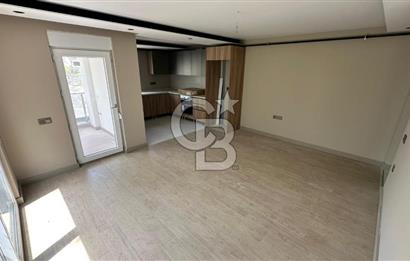 Konyaaltı Liman'da Sıfır, Havuzlu, Yerden Isıtmalı 2+1 Daire