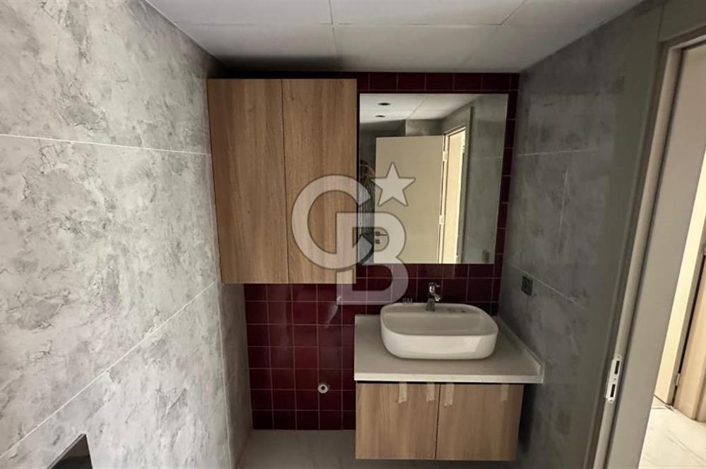Konyaaltı Liman'da Sıfır, Havuzlu, Yerden Isıtmalı 2+1 Daire