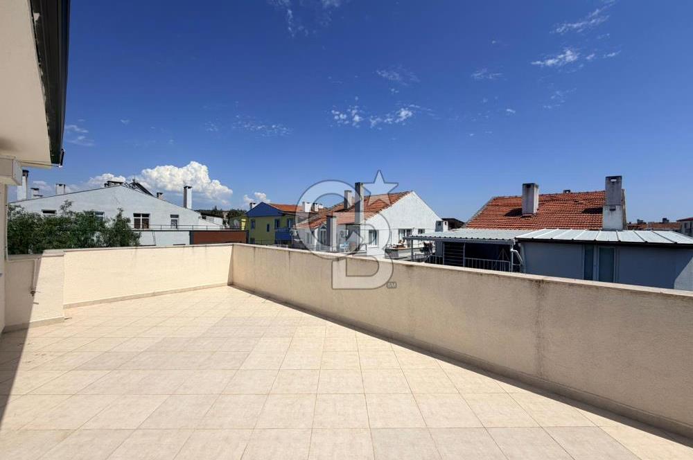 AYVALIK SARIMSAKLI'DA MERKEZİ KONUMDA SATILIK 3+1 DUBLEKS DAİRE