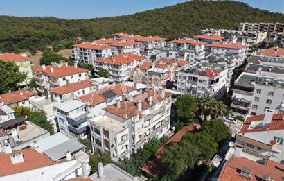 AYVALIK SARIMSAKLI'DA MERKEZİ KONUMDA SATILIK 3+1 DUBLEKS DAİRE