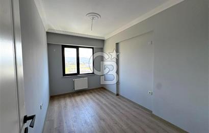 ÇANAKKALE KARACAÖREN DE SATILIK SİTE İÇİ KAPALI MUTFAK 3+1