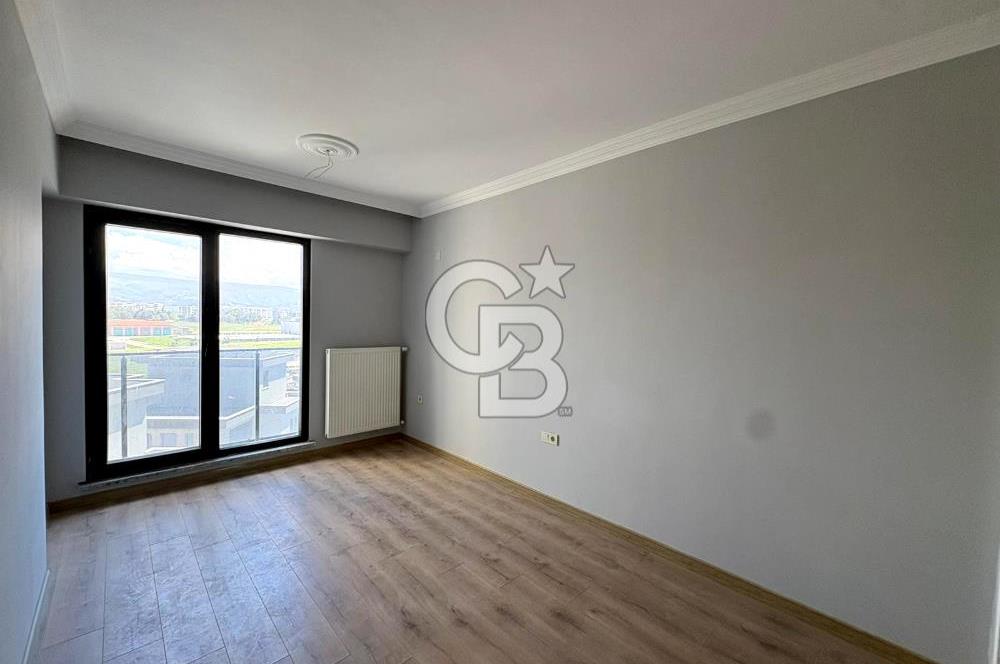 ÇANAKKALE KARACAÖREN DE SATILIK SİTE İÇİ KAPALI MUTFAK 3+1