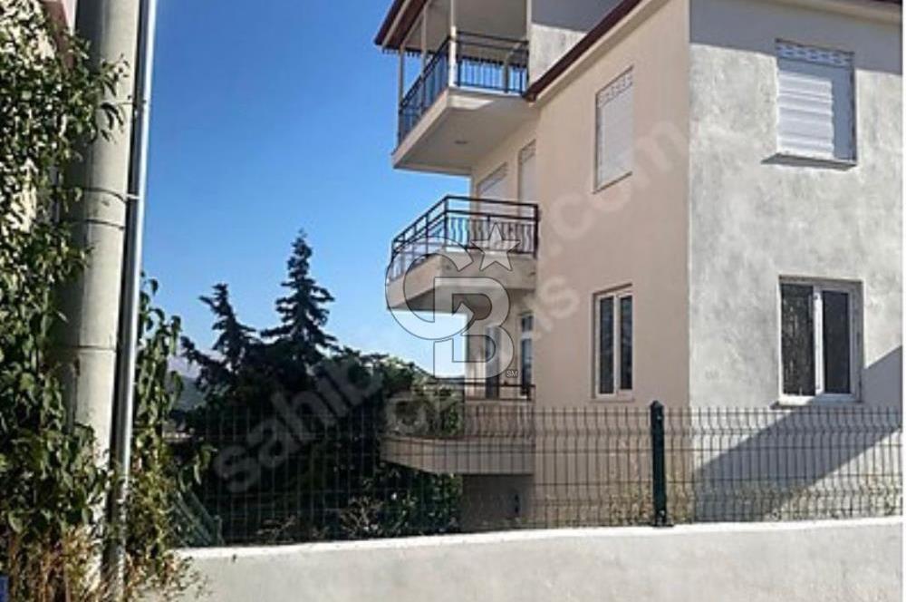 450 m² Arsa İçinde Muhteşem Teras Manzaralı Satılık Müstakil Ev