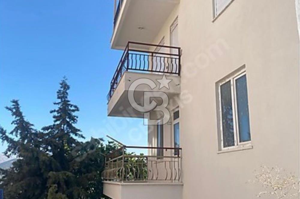 450 m² Arsa İçinde Muhteşem Teras Manzaralı Satılık Müstakil Ev