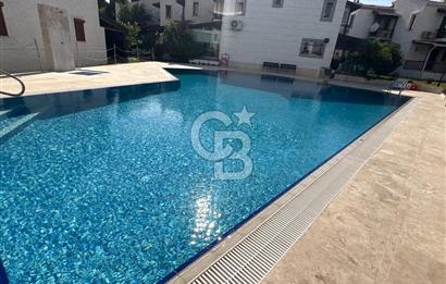 İZMİR FOÇA ERGEN SİTESİNDE MUHTEŞEM LOKASYONDA SATILIK 3+1 VİLLA