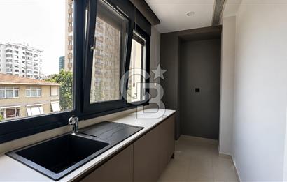 YEŞİL BAHAR SK'TA KATTA TEK BUTİK BİNADA 120M2 BALKONLU DAİRE