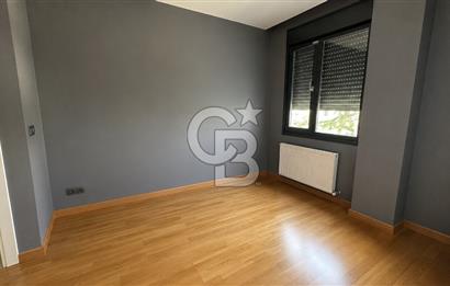 YEŞİL BAHAR SK'TA KATTA TEK BUTİK BİNADA 120M2 BALKONLU DAİRE