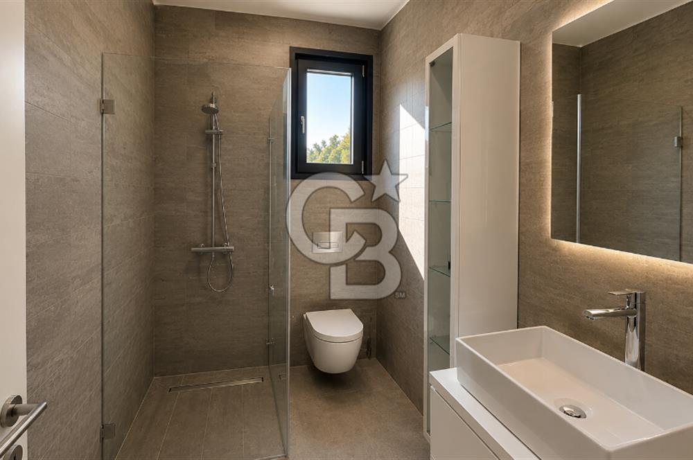 YEŞİL BAHAR SK'TA KATTA TEK BUTİK BİNADA 120M2 BALKONLU DAİRE