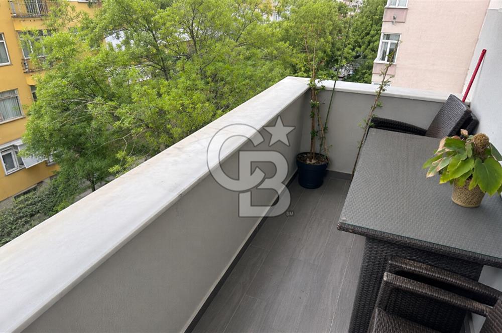 YEŞİL BAHAR SK'TA KATTA TEK BUTİK BİNADA 120M2 BALKONLU DAİRE