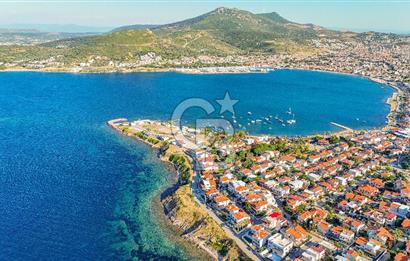 YENİFOÇA BURUNUCU'NDA DENİZ'E SIFIR EŞSİZ TAŞ VİLLA