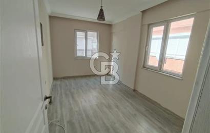 Efeler Okullar bölgesinde Satılık ara kat 3+1 Ayrı Mutfak Daire