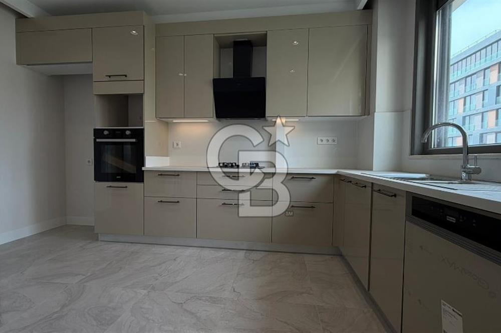 KALAMIŞ'TA YENİ BİNADA SIFIR, 140 M2 NET KİRALIK 3+1 DAİRE