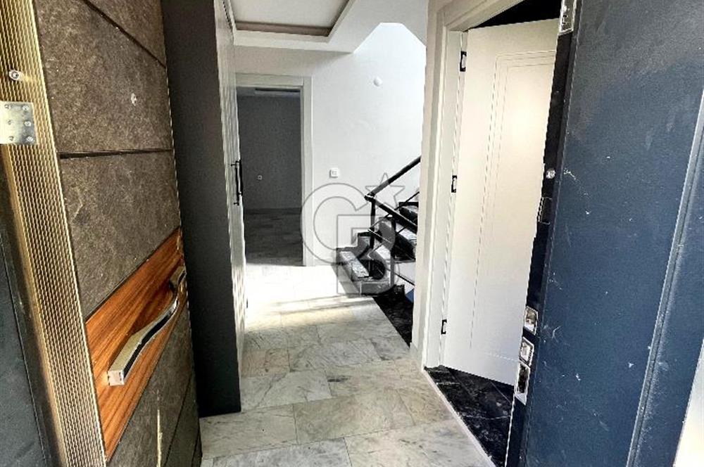 Çanakkale Erenköyde Deniz Manzaralı Sıfır 4+1 villa