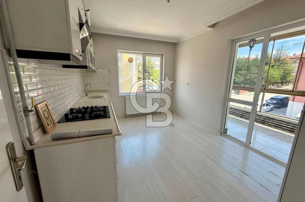 ELMADAĞ ADLİYE BİNASI YANI GENÇ BİNADA 3+1 ARA KAT SATILIK DAİRE