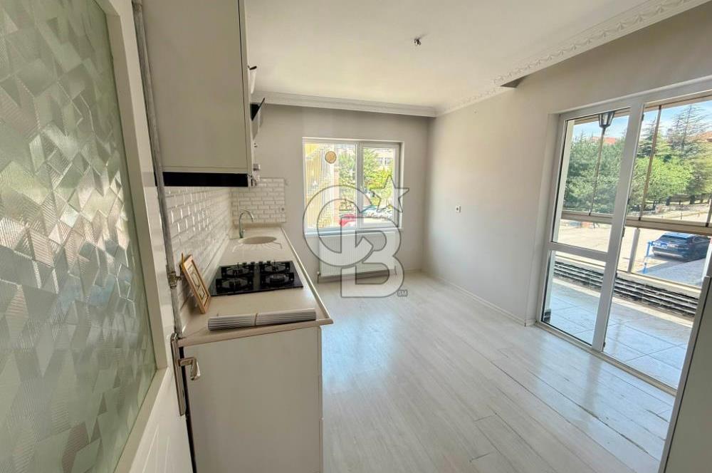 ELMADAĞ ADLİYE BİNASI YANI GENÇ BİNADA 3+1 ARA KAT SATILIK DAİRE