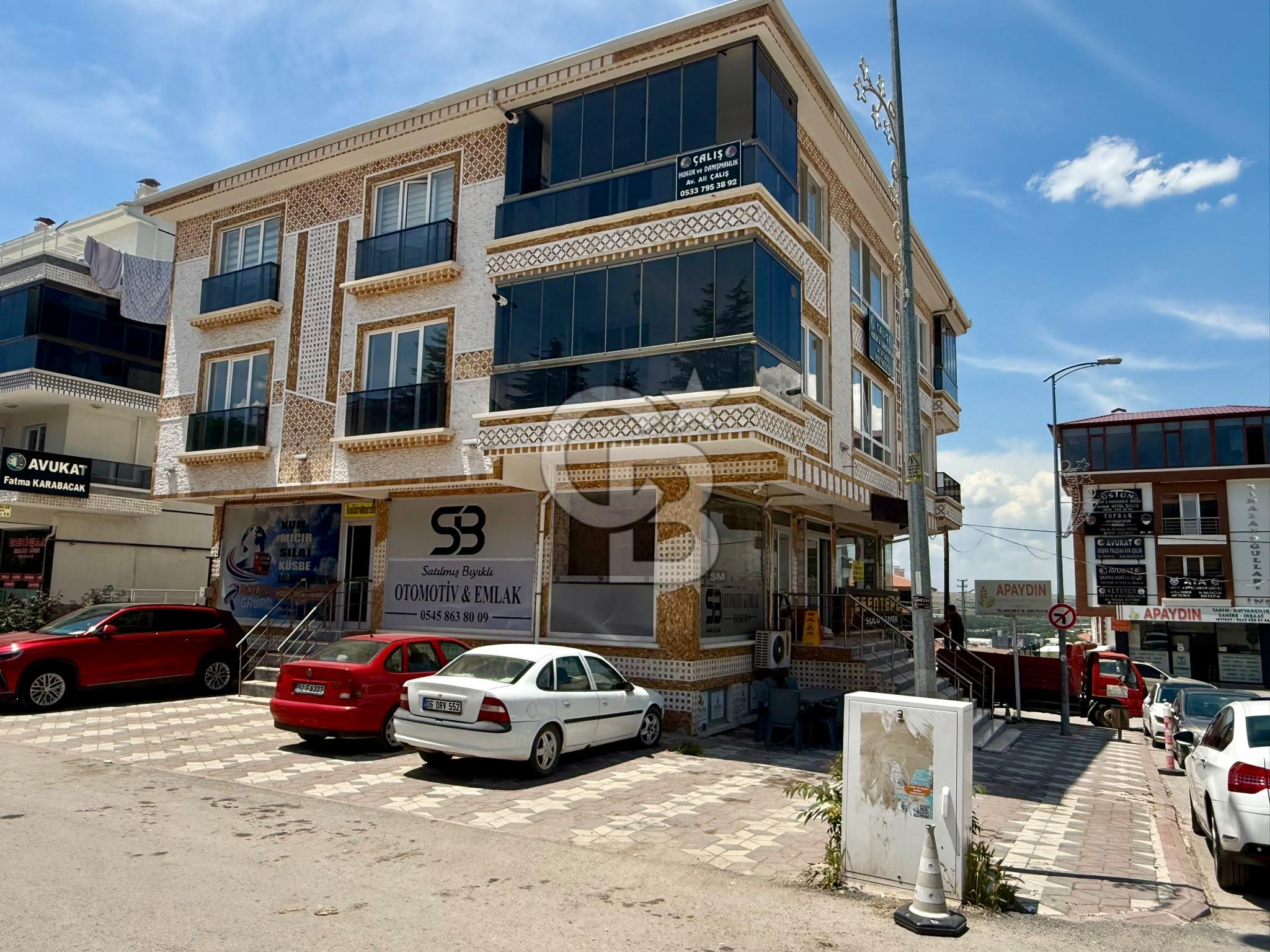 ELMADAĞ ADLİYE BİNASI YANI GENÇ BİNADA 3+1 ARA KAT SATILIK DAİRE