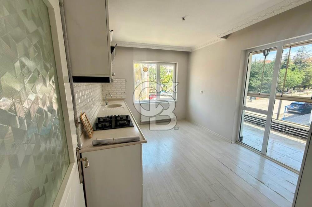 ELMADAĞ ADLİYE BİNASI YANI GENÇ BİNADA 3+1 ARA KAT SATILIK DAİRE