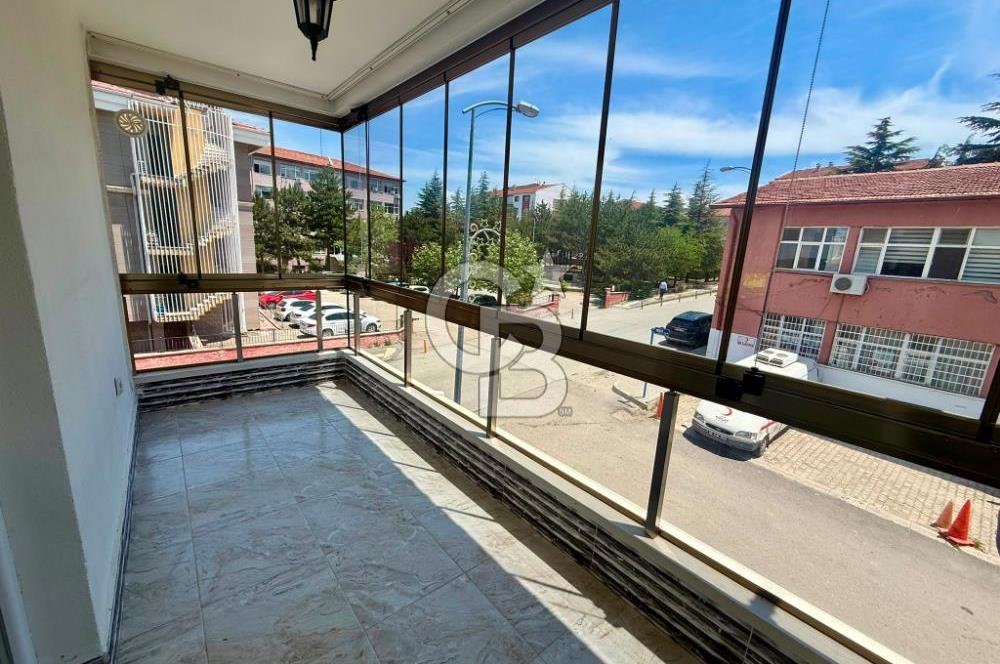 ELMADAĞ ADLİYE BİNASI YANI GENÇ BİNADA 3+1 ARA KAT SATILIK DAİRE