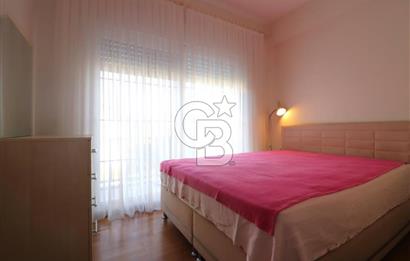 ÇEŞME ALAÇATI'DA HAVUZLU BUTİK SİTE İÇERİSİNDE 3+1 SATILIK VİLLA