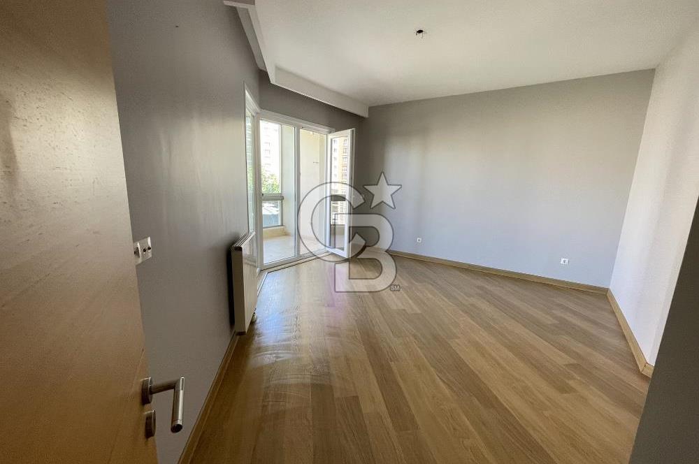 NUSRET ÖZTÜRK'TEN - NİSH ADALAR SİTESİ 2+1 A SATILIK LÜKS DAİRE