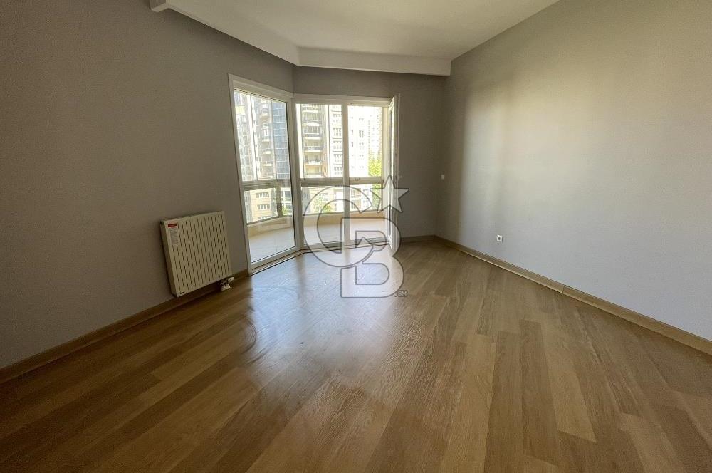 NUSRET ÖZTÜRK'TEN - NİSH ADALAR SİTESİ 2+1 A SATILIK LÜKS DAİRE