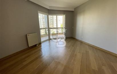 NUSRET ÖZTÜRK'TEN - NİSH ADALAR SİTESİ 2+1 A SATILIK LÜKS DAİRE