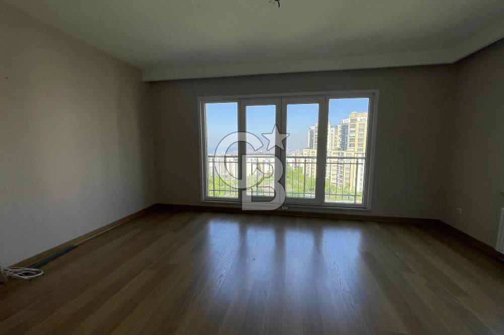NUSRET ÖZTÜRK'TEN - NİSH ADALAR SİTESİ 2+1 A SATILIK LÜKS DAİRE
