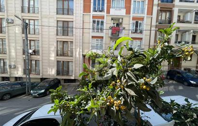 ZÜMRÜTEVLER TÜLİN CADDESİ YANI METROYA YAKIN SATILIK BOŞ 2+1
