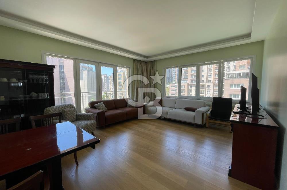 NUSRET ÖZTÜRK'TEN - NİSH ADALAR SİTESİ 2+1 A SATILIK LÜKS DAİRE