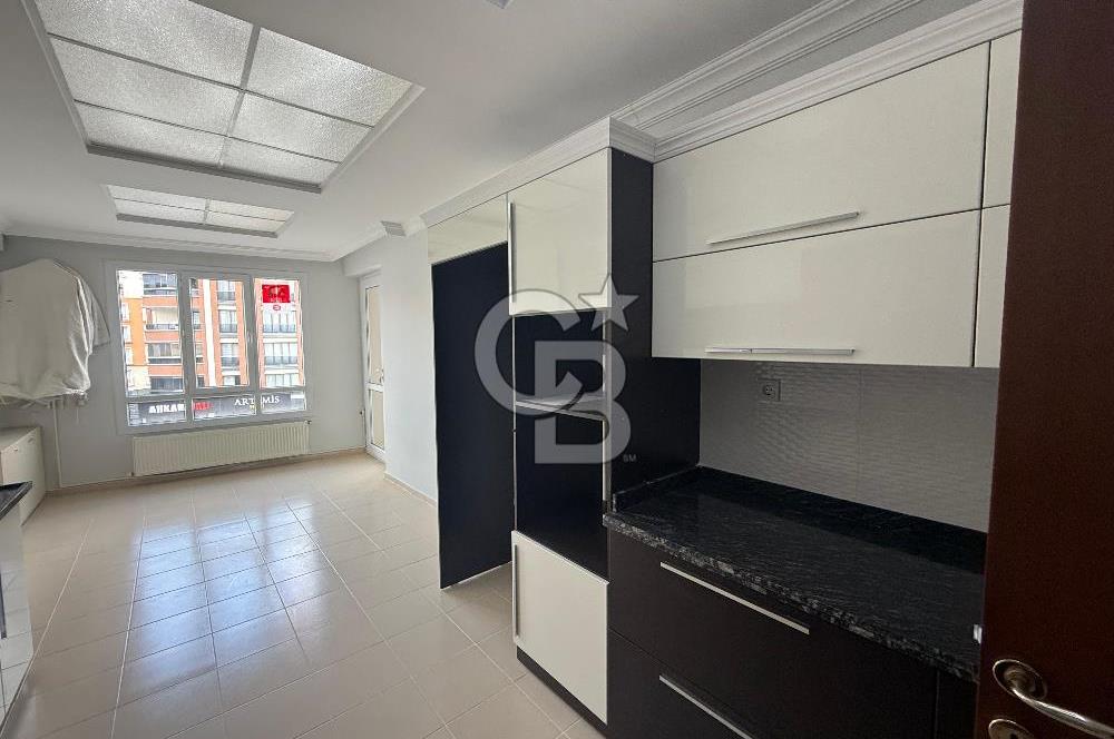 COLDWELL BANKER SAFİR'den FAHRİ KAYAHAN BLV. 3+1 KİRALIK DAİRE