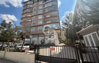 COLDWELL BANKER SAFİR'den FAHRİ KAYAHAN BLV. 3+1 KİRALIK DAİRE