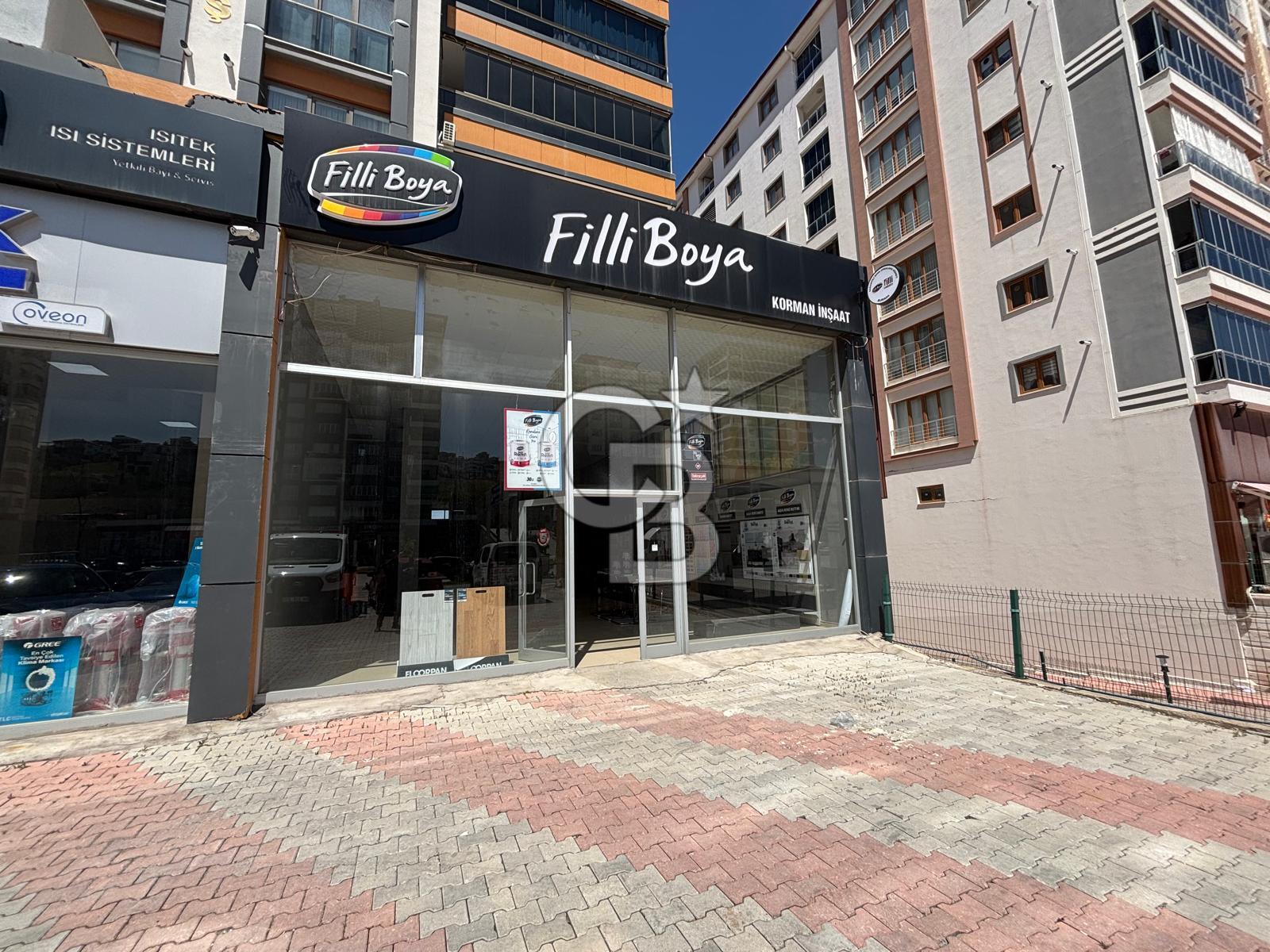 COLDWELL BANKER'den TECDE ANA CADDE ÜZERİ 550m² KİRALIK İŞ YERİ