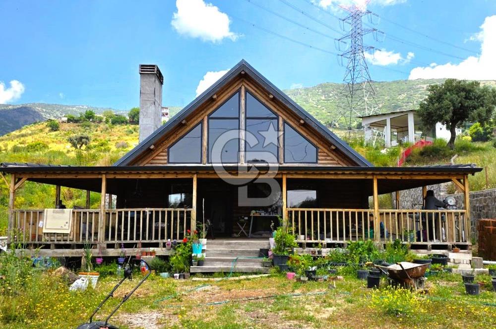 BORNOVA EĞRİDERE'DE 1000 M2 ARSA İÇİNDE AHŞAP BAĞ EVİ SATILIK