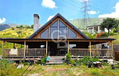 BORNOVA EĞRİDERE'DE 1000 M2 ARSA İÇİNDE AHŞAP BAĞ EVİ SATILIK