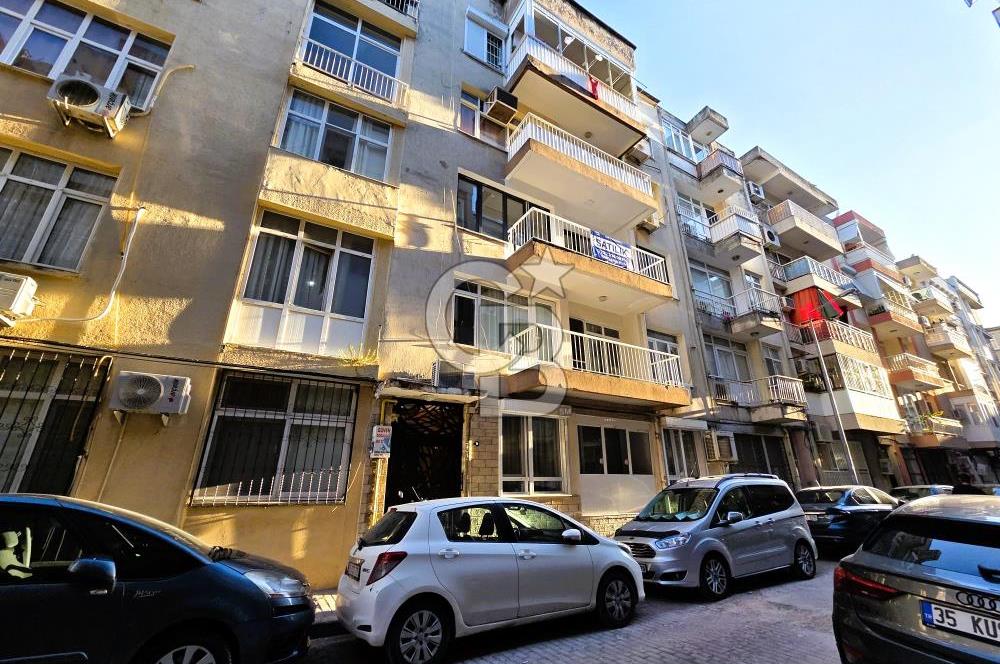KARŞIYAKA ALABEY'DE DENİZE YÜRÜME MESAFESİN DE 3+1 SATILIK DAİRE
