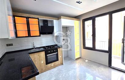 KARŞIYAKA ALABEY'DE DENİZE YÜRÜME MESAFESİN DE 3+1 SATILIK DAİRE