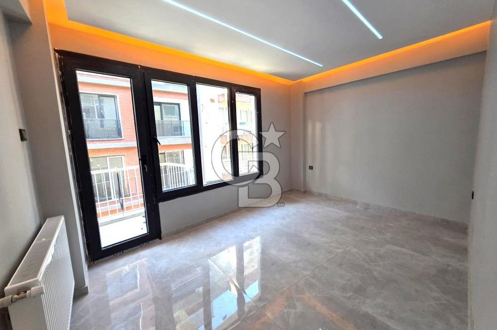 KARŞIYAKA ALABEY'DE DENİZE YÜRÜME MESAFESİN DE 3+1 SATILIK DAİRE