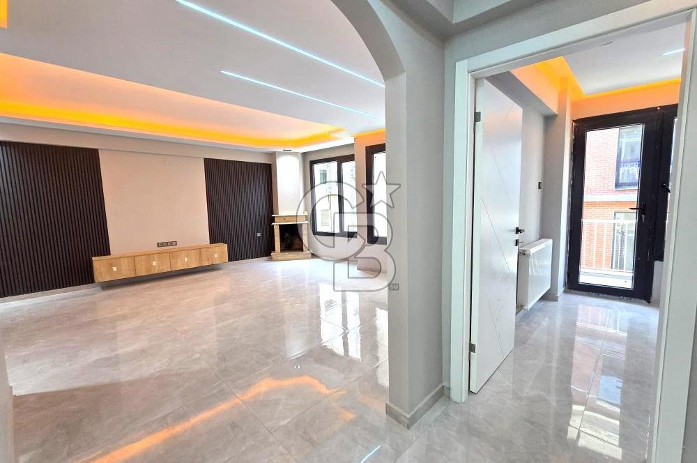 KARŞIYAKA ALABEY'DE DENİZE YÜRÜME MESAFESİN DE 3+1 SATILIK DAİRE