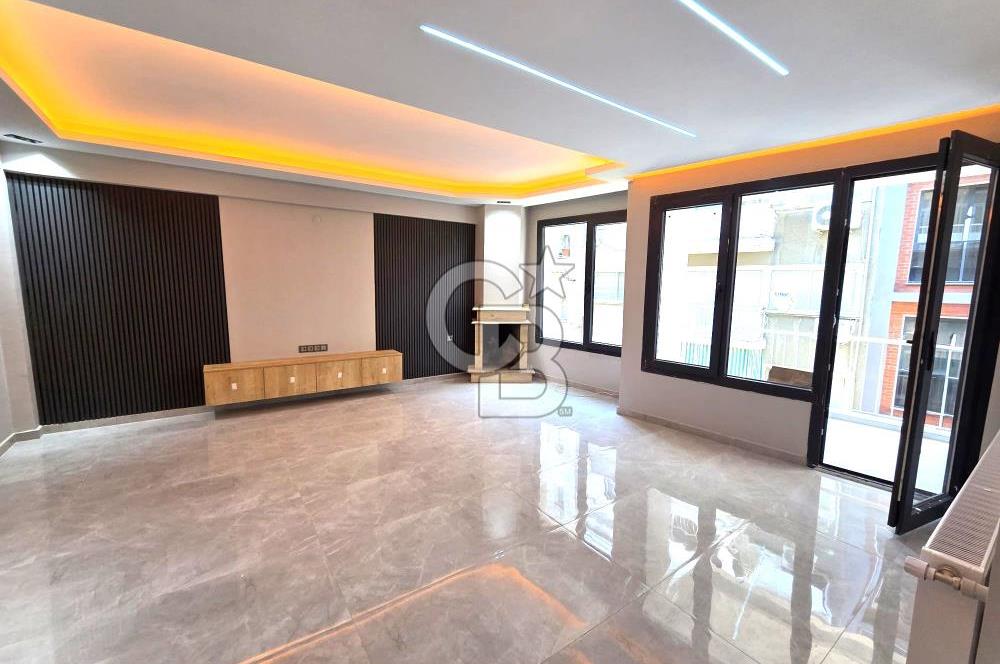 KARŞIYAKA ALABEY'DE DENİZE YÜRÜME MESAFESİN DE 3+1 SATILIK DAİRE