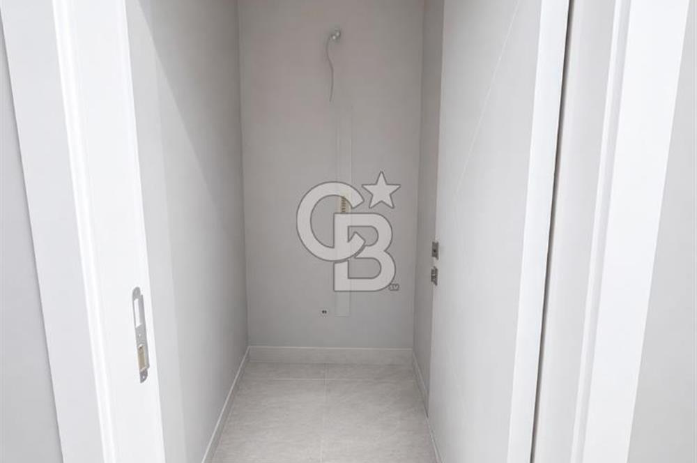KARŞIYAKA ALABEY'DE DENİZE YÜRÜME MESAFESİN DE 3+1 SATILIK DAİRE