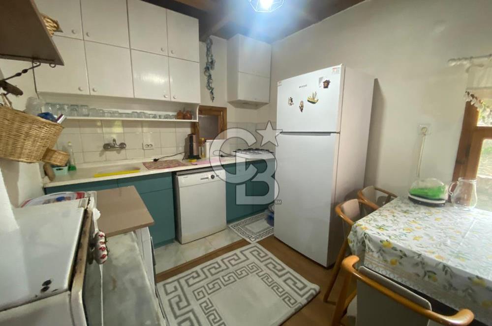 KIŞIN ŞÖMİNE YAZIN VERANDA KEYFİ: ÖZEL KONUMLU 3+1 VİLLA